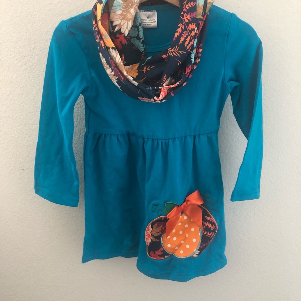 Fall inspired outfit - Picture 3 of 3